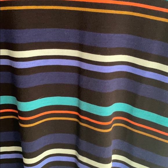 Lularoe Lynnae - Picture 2 of 2